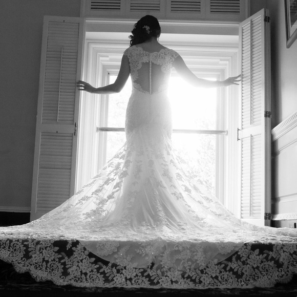 Meet your Posher, Tara - Picture 1 of 1